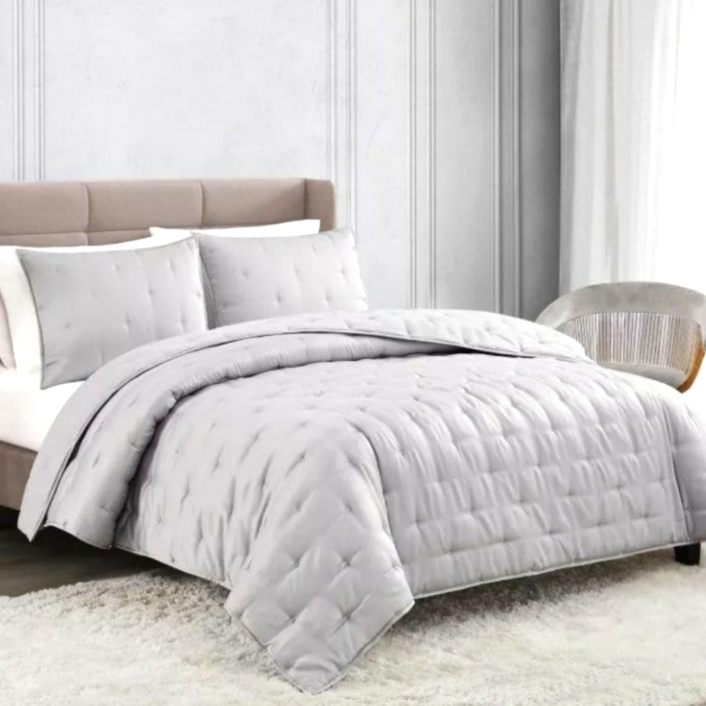 Badgley Mischka Tufted Matte Satin 2 Piece Twin Quilt Set in Grey